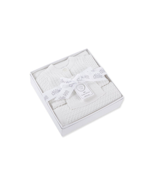 White Cable Sweater & Blanket Gift Box